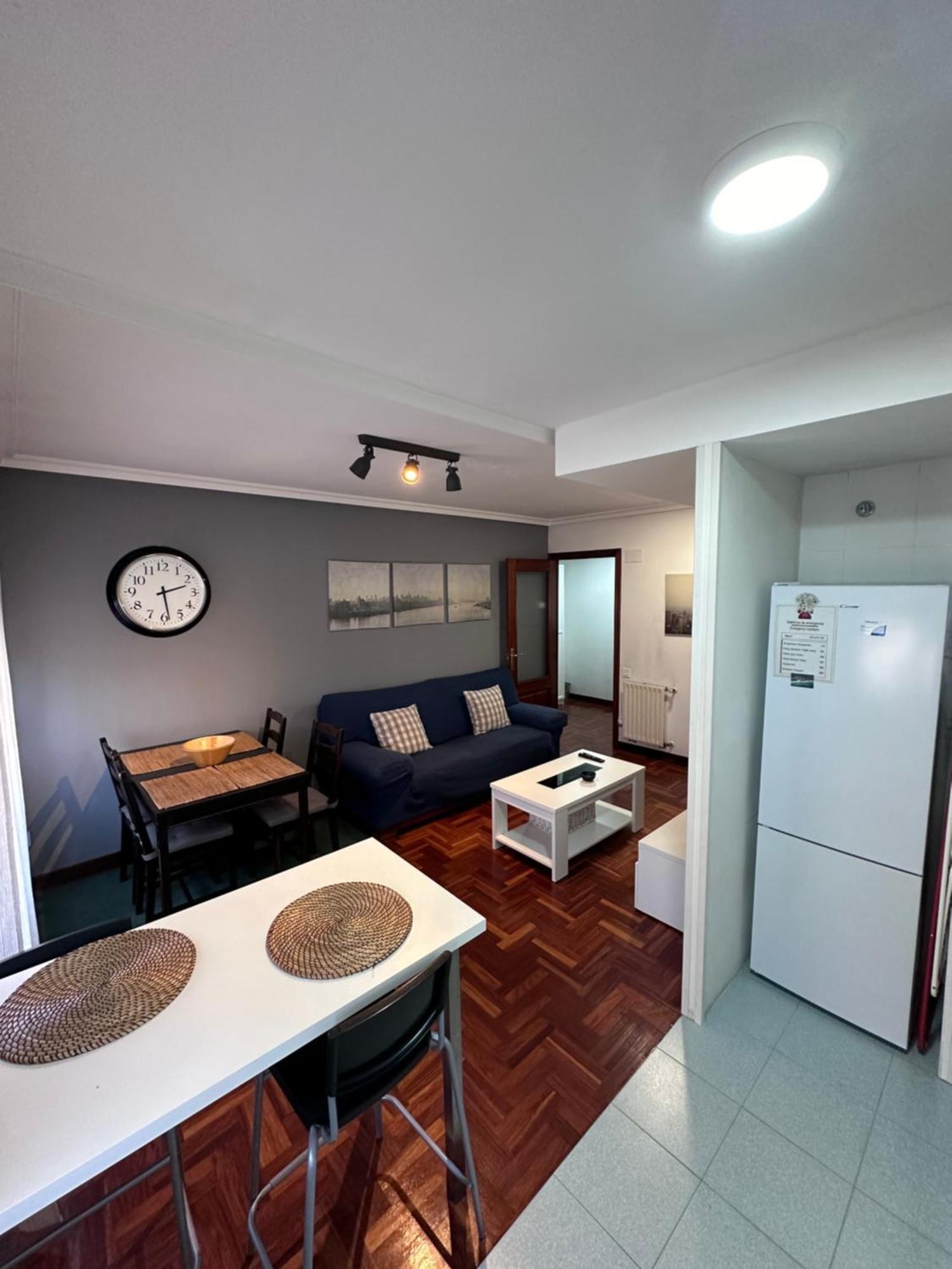 Apartamento Centro Y Playa De Gijon Apartment Luaran gambar